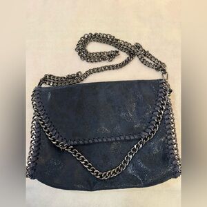 Mersi Alicia Crossbody bag. 11x8.25” with adjustable strap